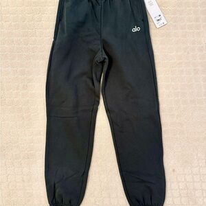 ALO Yoga Accolade Charcoal Green